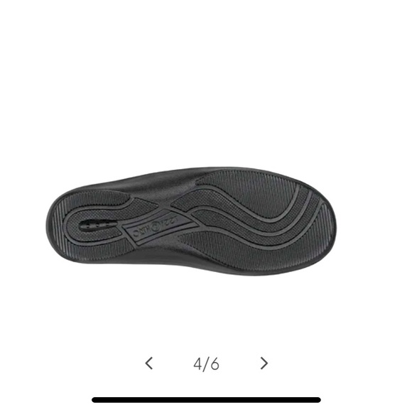 NEW Celina from OrthoFeet. Never opened - Picture 3 of 5